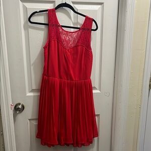 Red Lace Sleeveless Dress